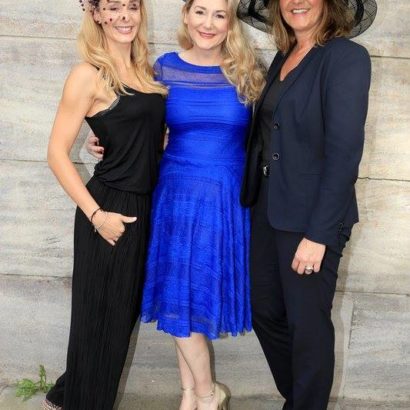 HAMBURG PROM!NENT: Hut-Anprobe bei Hut Falkenhagen