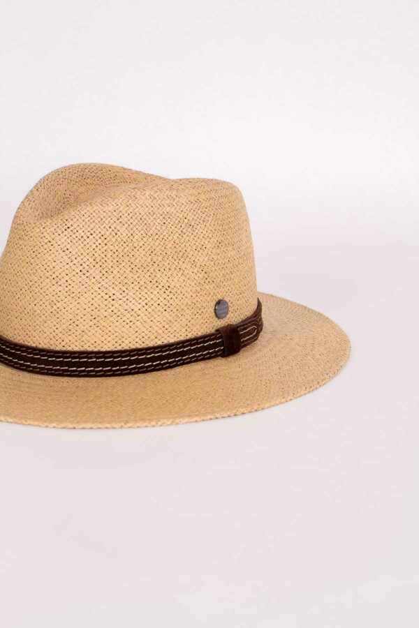 Vintimilla Hat Sydney torcido