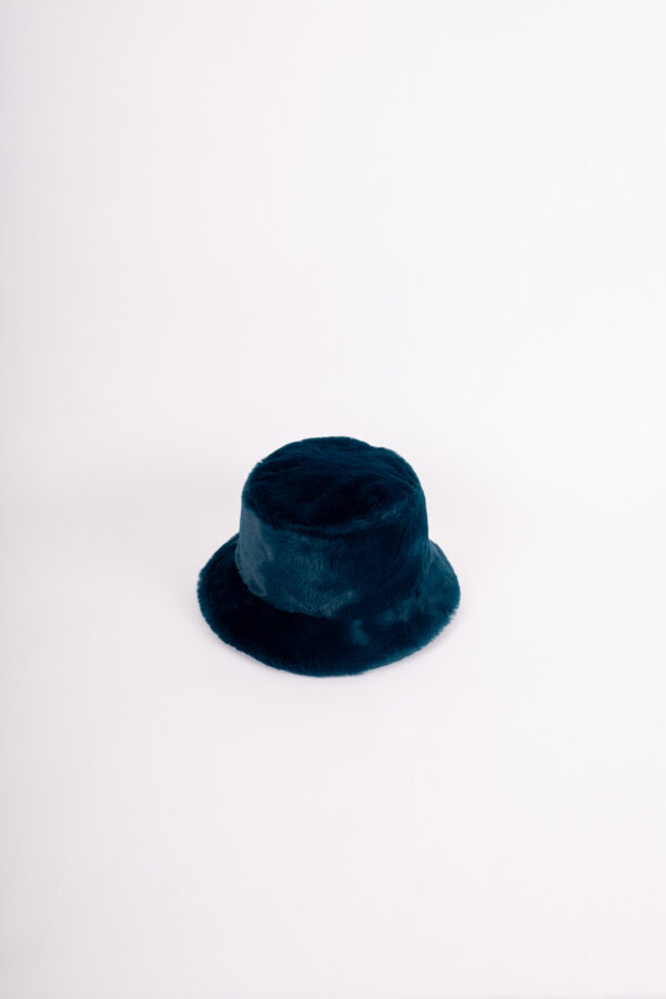 Bedacht Balsam Fake Fur Bucket Hat