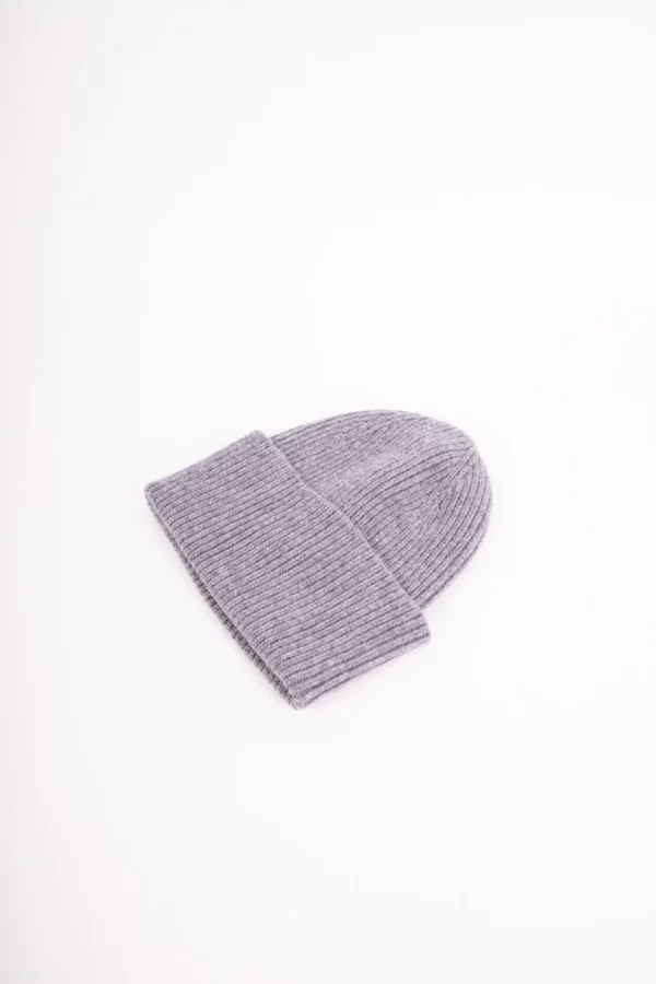 Grote Strickmütze mit Umschlag aus Wolle