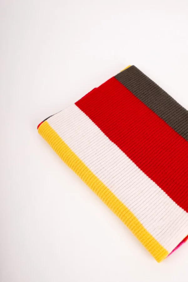 Grote gestreifter Feinstrickschal GOTS