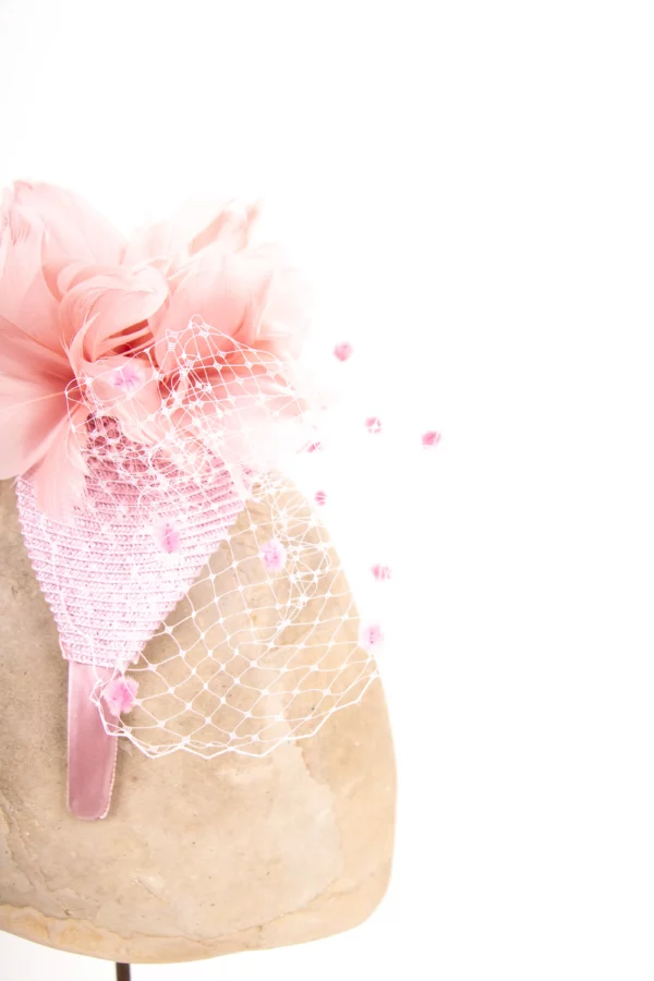 Fascinator mit Chenille Schleier