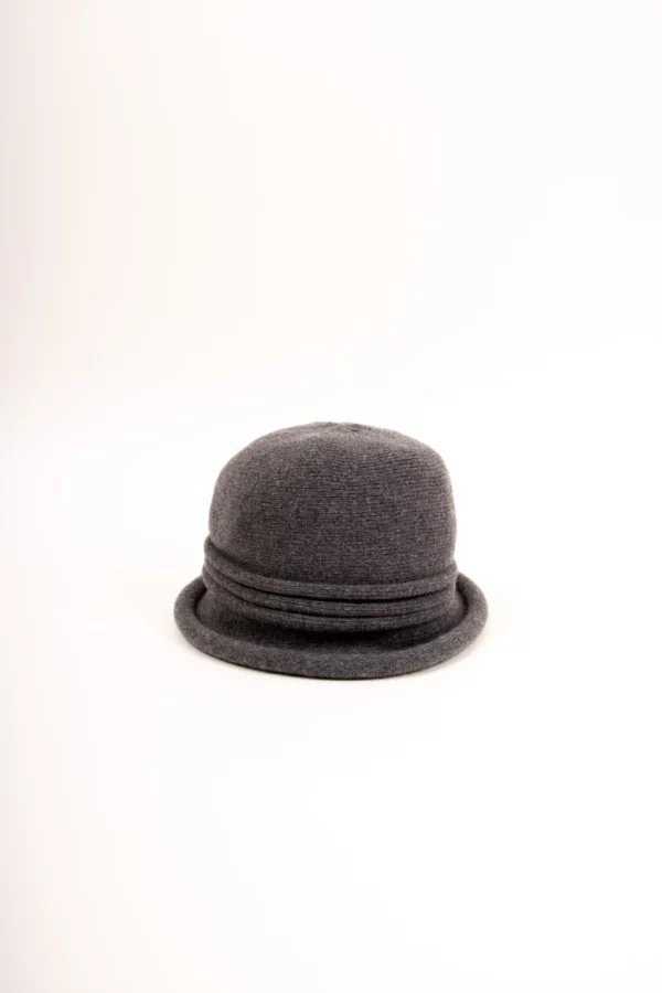 Strickhut aus Wolle mit Raffung
