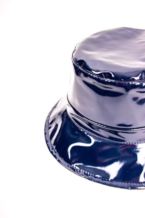 Bedacht Vernice Bucket Hat