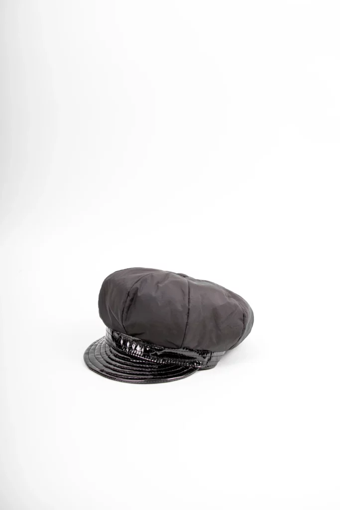 Bedacht Vernice Mütze