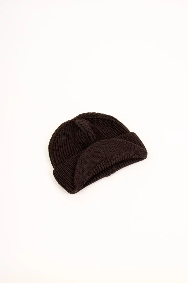 Grote Strickmütze mit Schirm aus Wolle