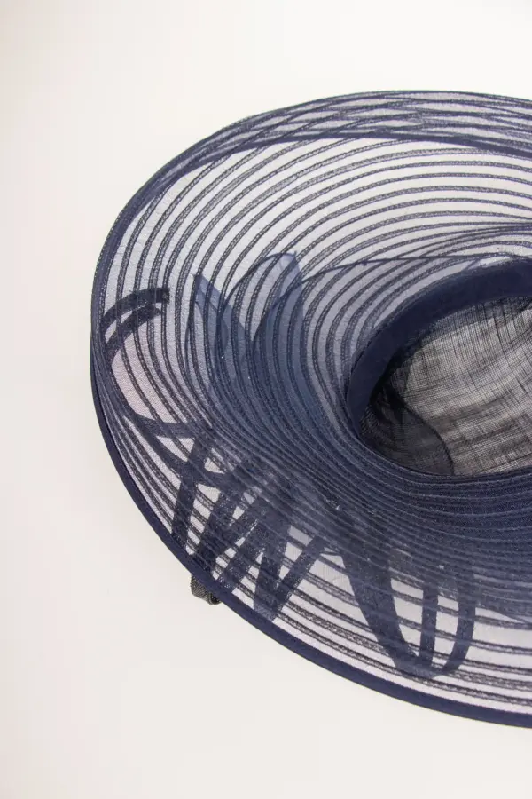 Großer Anlasshut aus Crinol