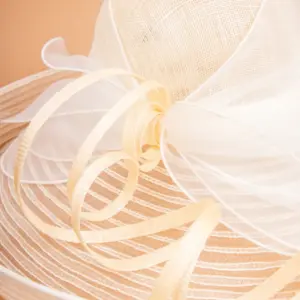 Großer Anlasshut aus Crinol