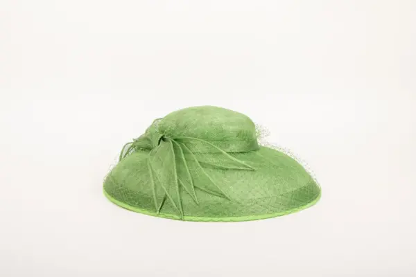 Sinamay Saucer Susanna