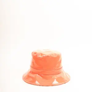 Bedacht Vernice Bucket Hat