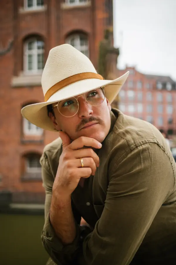 Vintimilla Hat Western