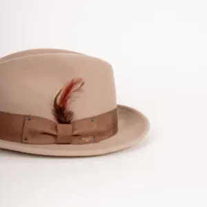 Bailey Blixen Silverbelly Detailansicht Seite