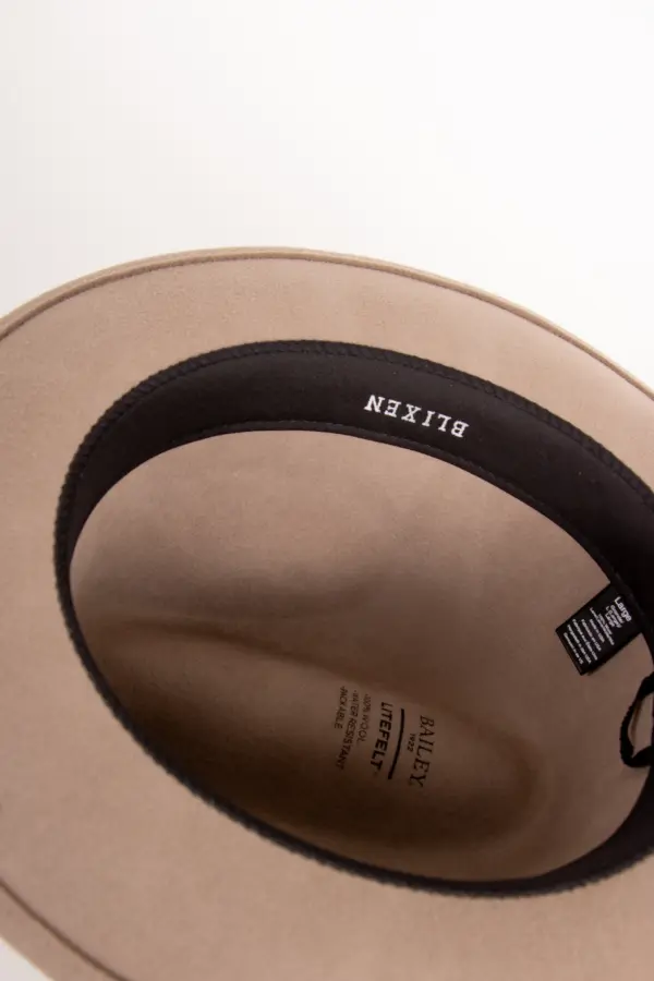 Bailey Blixen Silverbelly innen