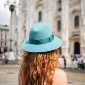 Panizza Delia mit abgenähtem Rand