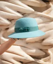 Panizza Delia mit abgenähtem Rand