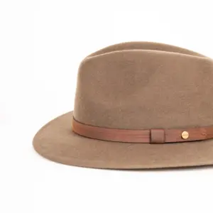 Stetson Traveller Woolfelt mit Ohrenklappen Detailansicht seitlich