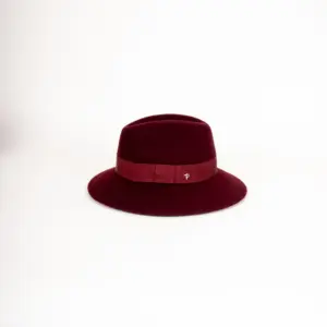 Panizza Delia mit abgenähtem Rand Bordeaux