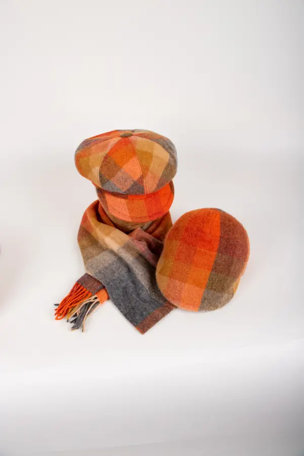 Faustmann Schal John Hanly Orange