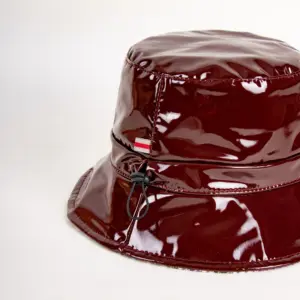 Bedacht Vernice Bucket Hat