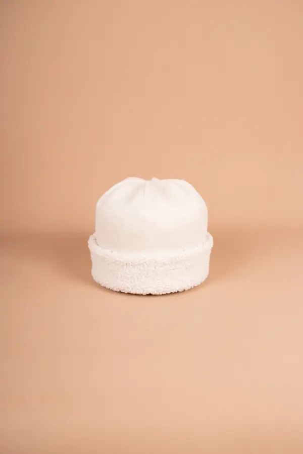 Bedacht Aldor Toque Lammfelloptik