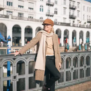 Kopfkur Klara und Grote Strickschal Kaschmir Recycelt