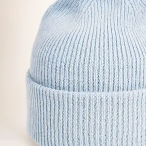 Grote Umschlagmütze aus recycled Kaschmir