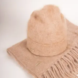 Seeberger Cashmere Mütze mit Aufschlag und Seeberger Cashmere Schal