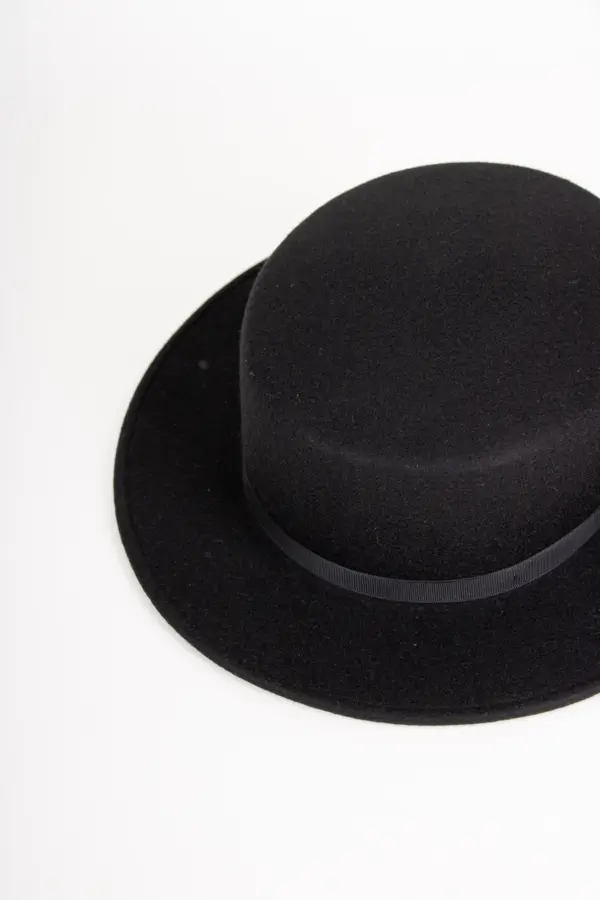 Fernandez y Roche Soft Boater