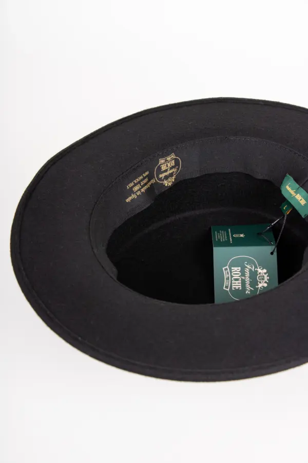 Fernandez y Roche Soft Boater