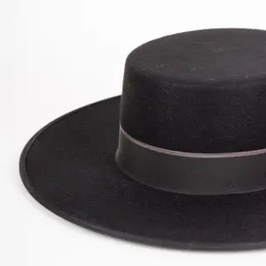 Fernandez y Roche Bolero Black