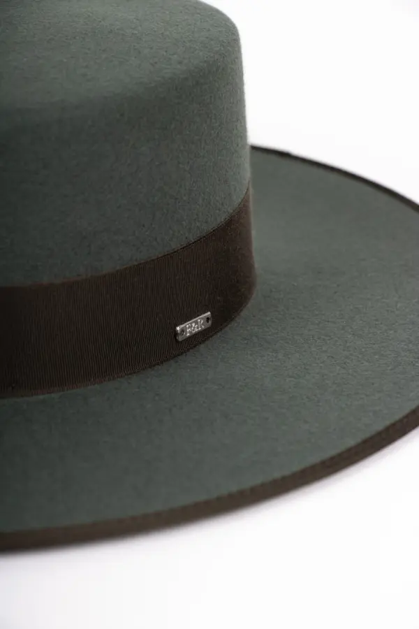 Fernandez y Roche Bolero Filzhut