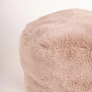 Bedacht Balsam Fake Fur Toque