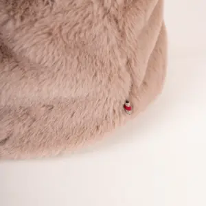 Bedacht Balsam Fake Fur Toque