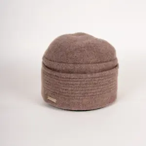 Seeberger Toque aus Wollwalk