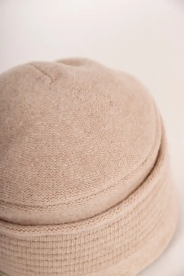 Seeberger Toque aus Wollwalk