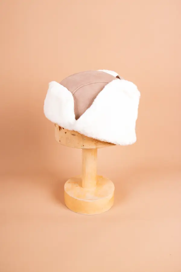 Seeberger Lammfell Chapka