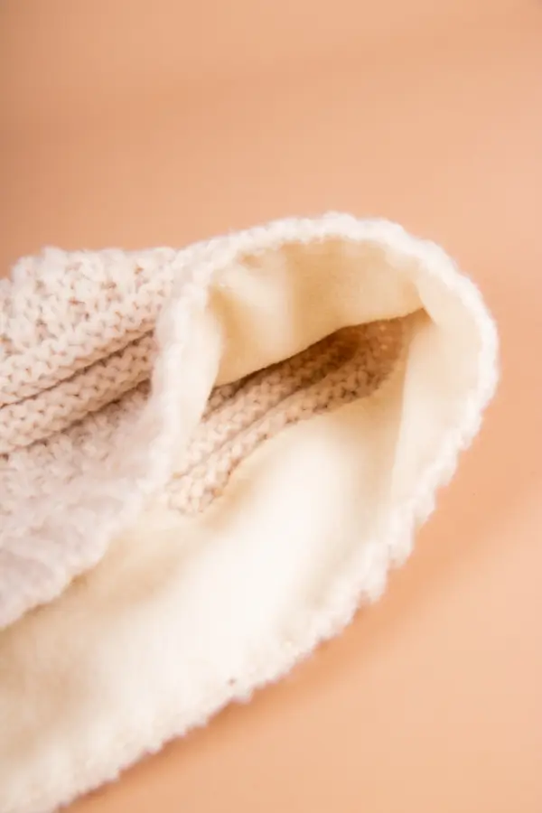 Grote Strickmütze mit Fleecefutter