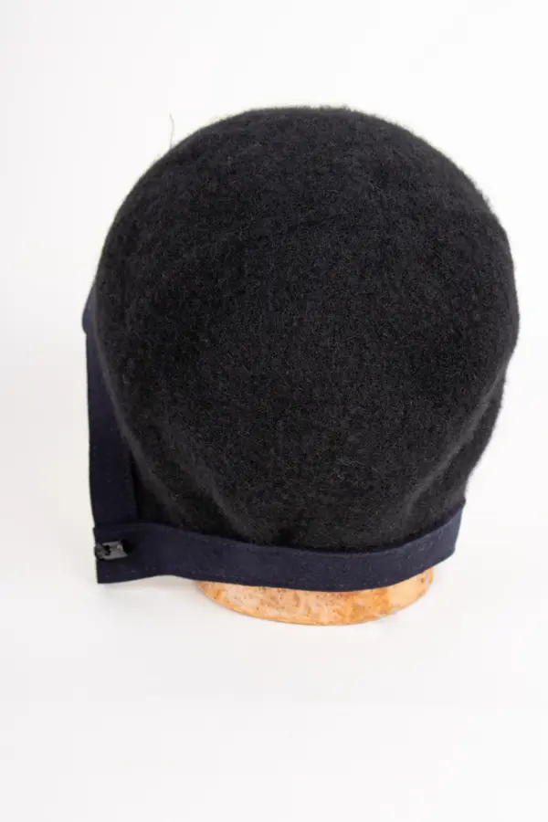 Julie Dubois Aviator