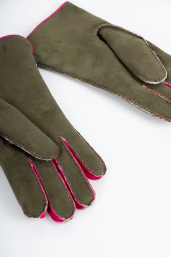 Szendelbacher Lammfell Handschuhe Olive
