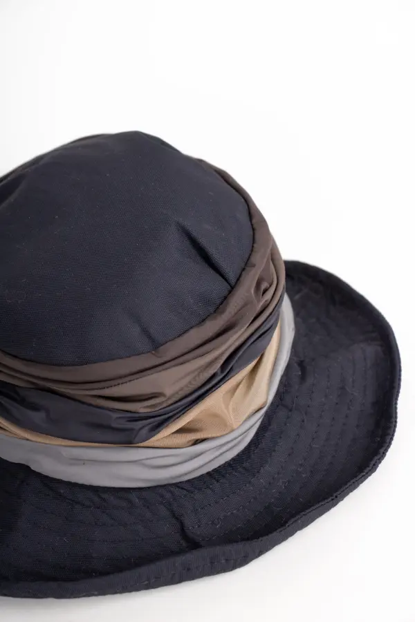 Grevi Regenhut Schwarz