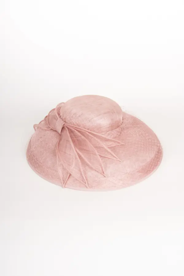 Sinamay Saucer Susanna