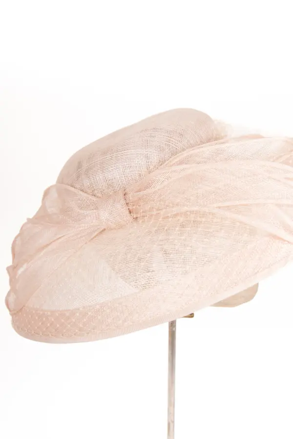 Sinamay Saucer Susanna