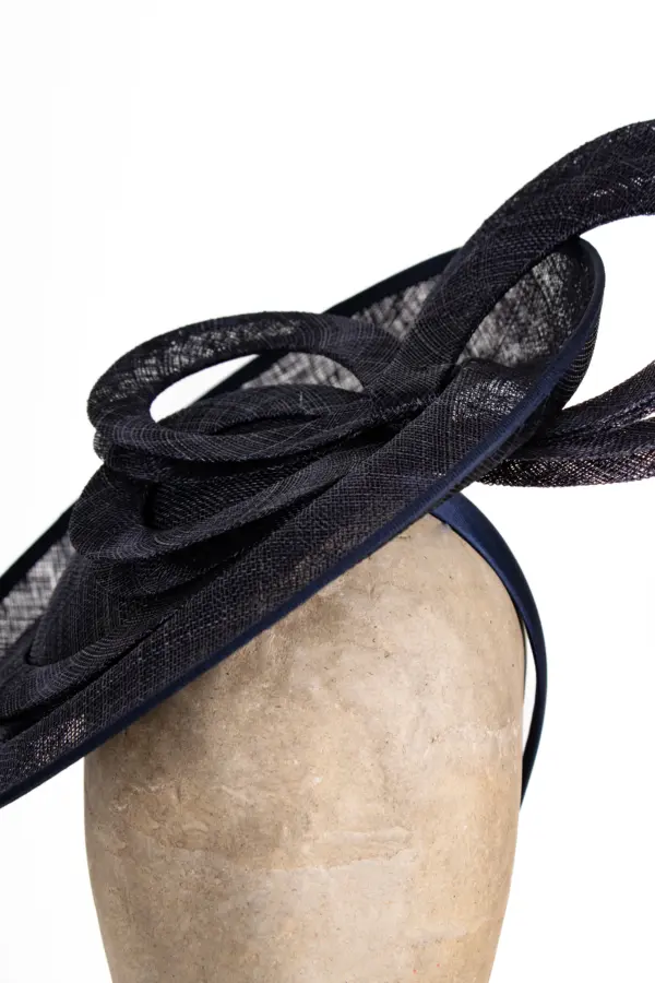 McBURN Fascinator Saucer Daphne