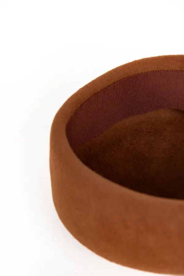 Atelier Falkenhagen Jackie, Pillbox Braun