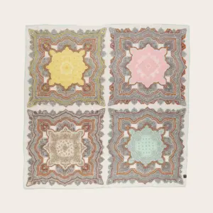 Fraas Seidentuch mit Paisley Muster