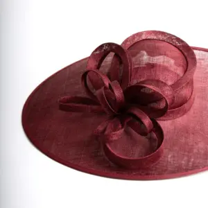 Großer Sinamay Saucer Judith