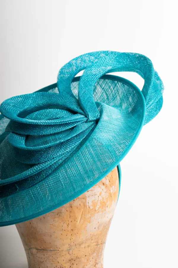 McBURN Fascinator Saucer Daphne