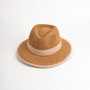 Bedacht Fedora Pflaume