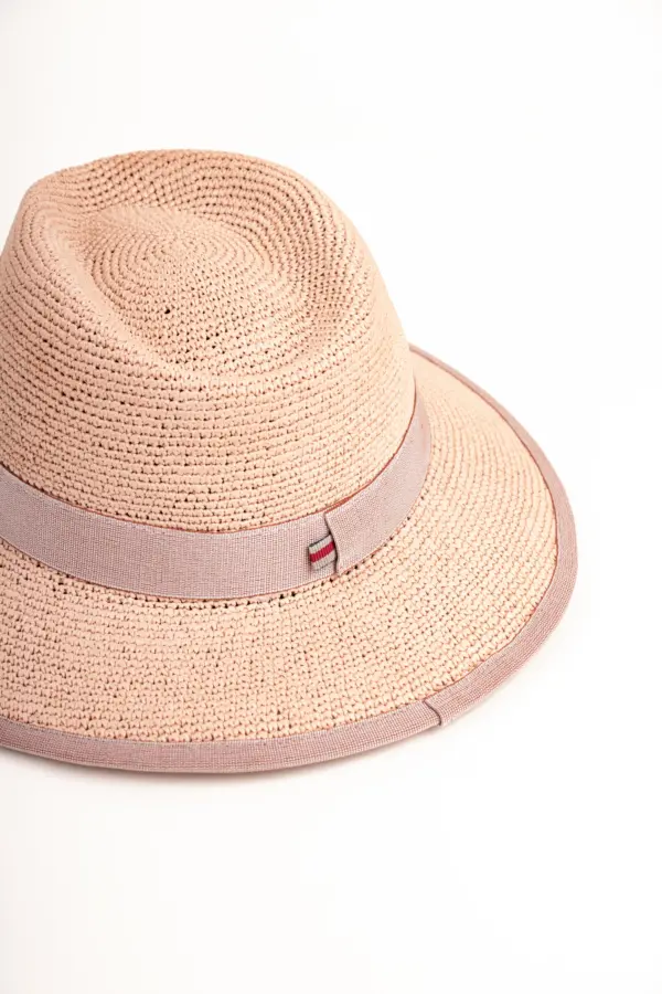 Bedacht Fedora Pflaume