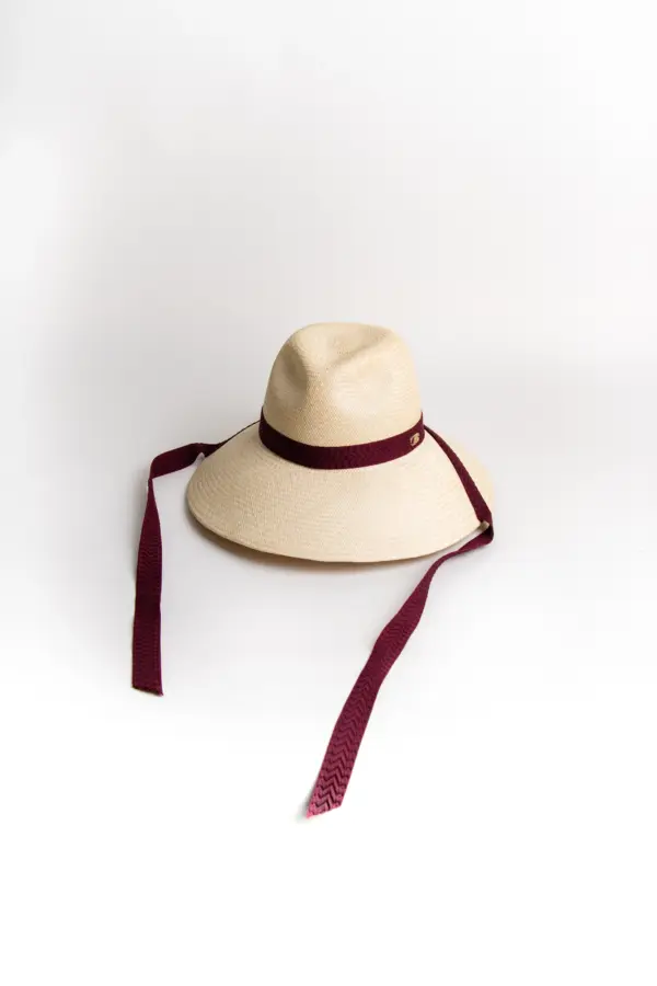 Fernandez y Roche Tesa Panamahut Fernandez y Roche Tesa Panamahut, Wide Brim Fedora mit Kinnband